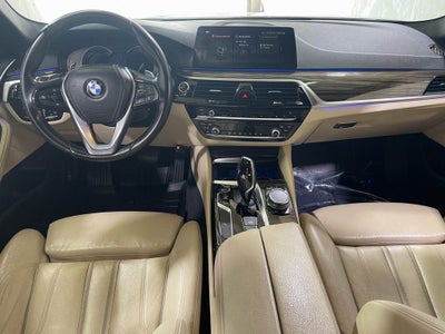 2017 BMW 5 Series 530i