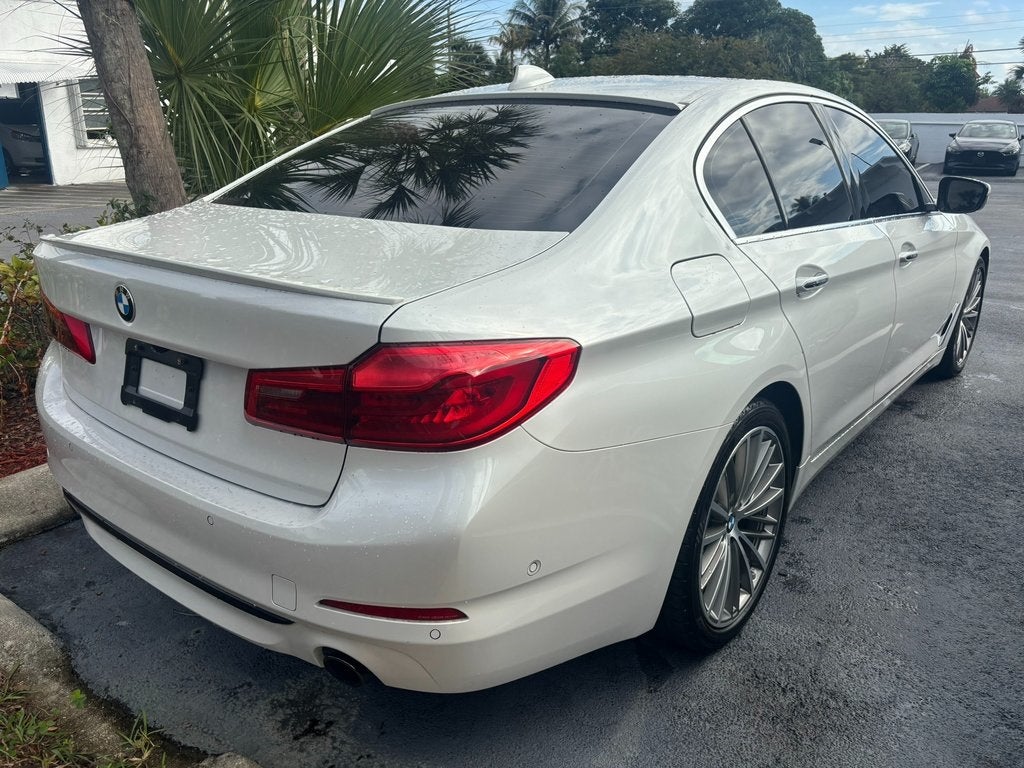 2017 BMW 5 Series 530i