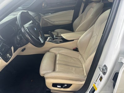 2017 BMW 5 Series 530i