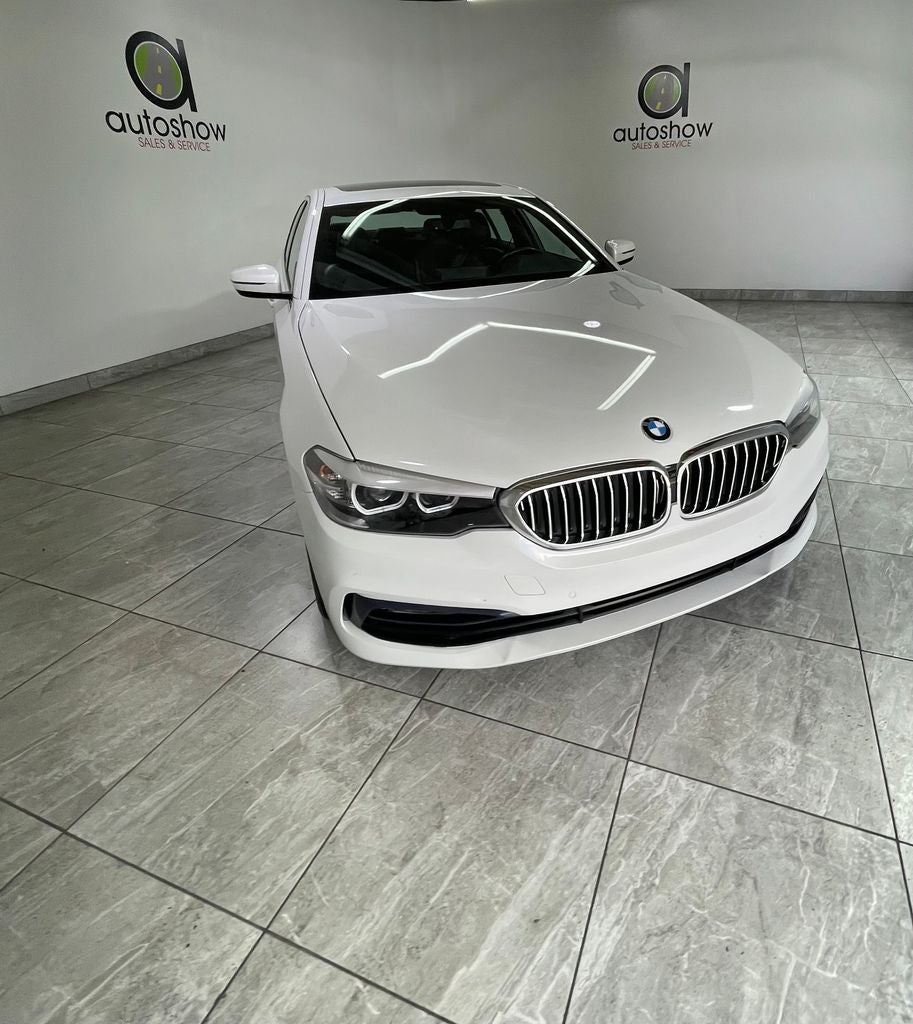 2018 BMW 5 Series 530i