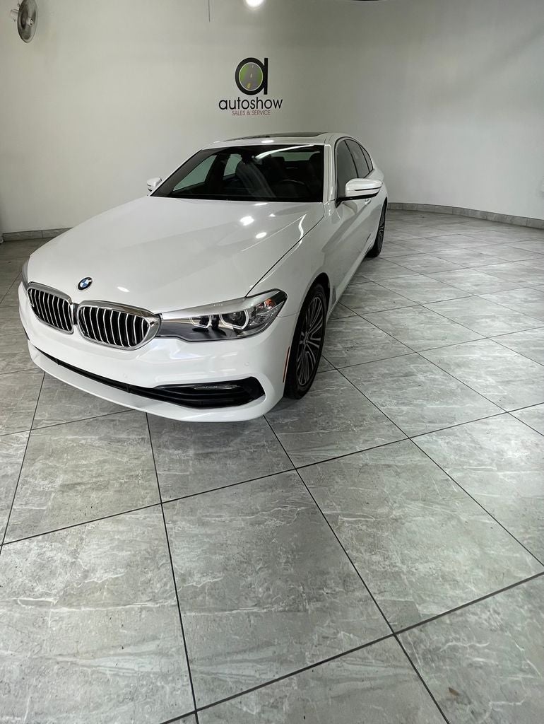 2018 BMW 5 Series 530i