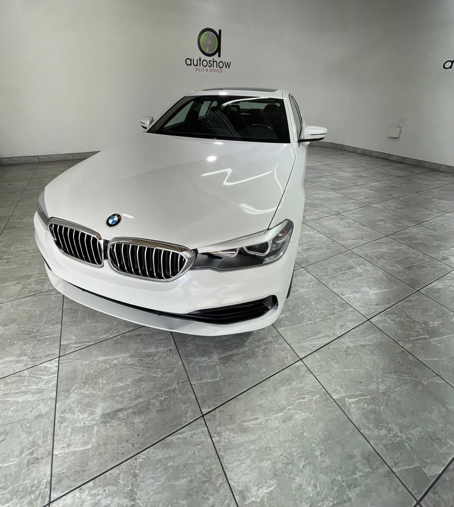 2018 BMW 5 Series 530i