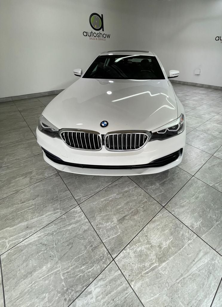 2018 BMW 5 Series 530i