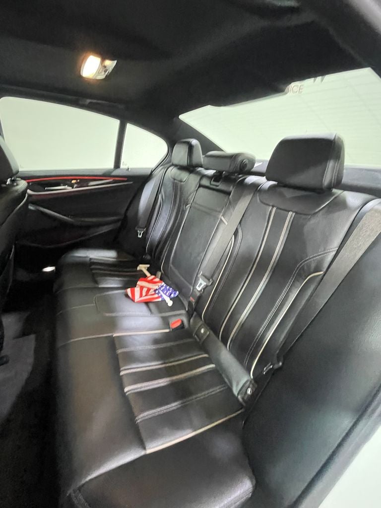 2018 BMW 5 Series 530i