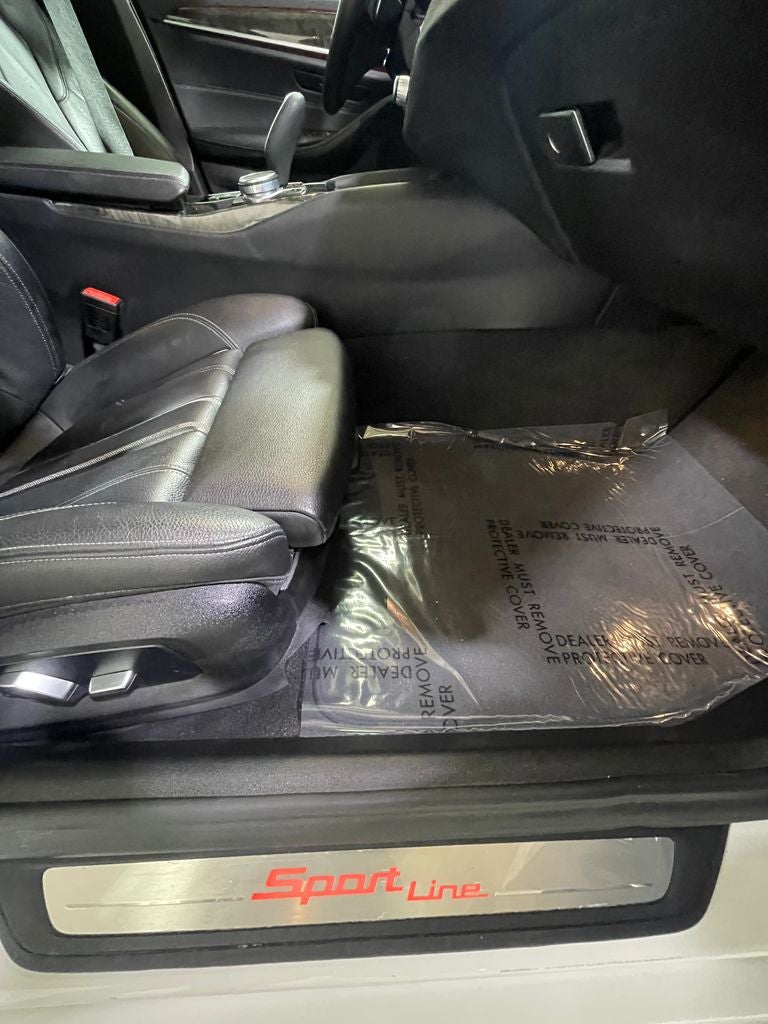 2018 BMW 5 Series 530i