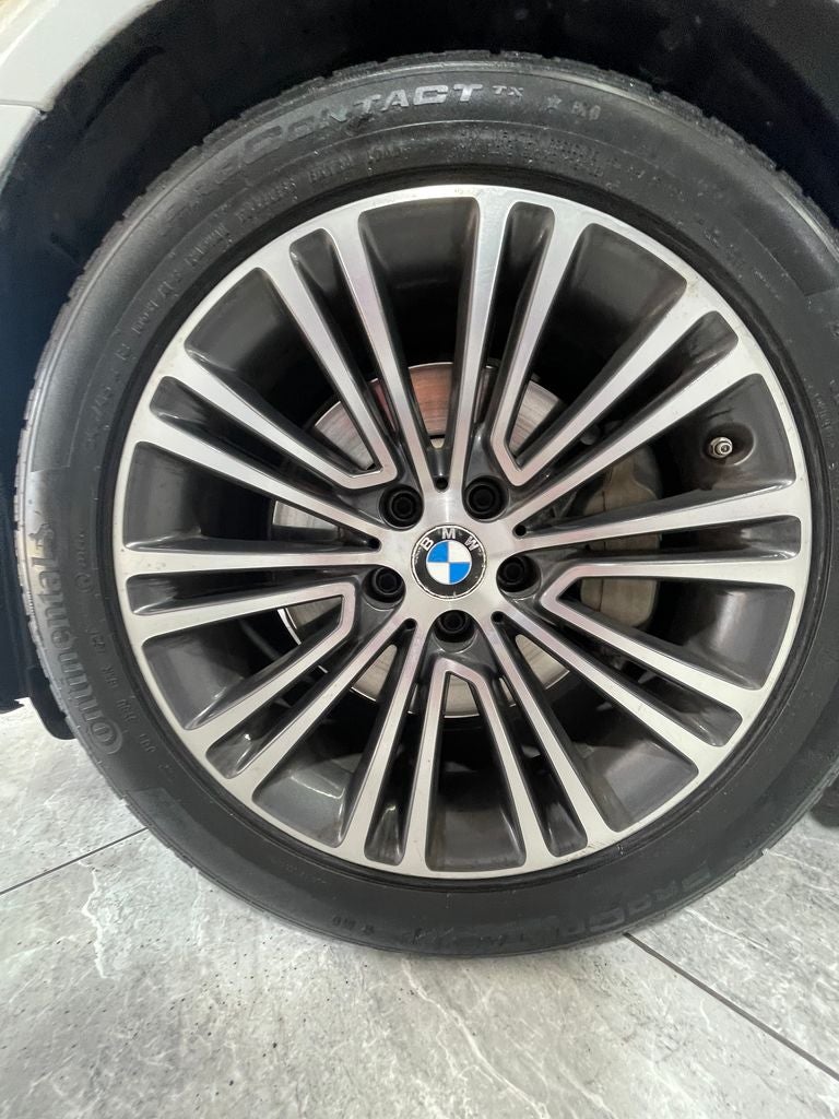 2018 BMW 5 Series 530i