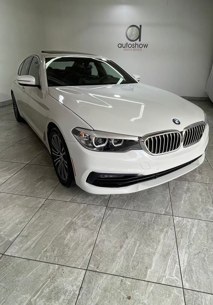 2018 BMW 5 Series 530i
