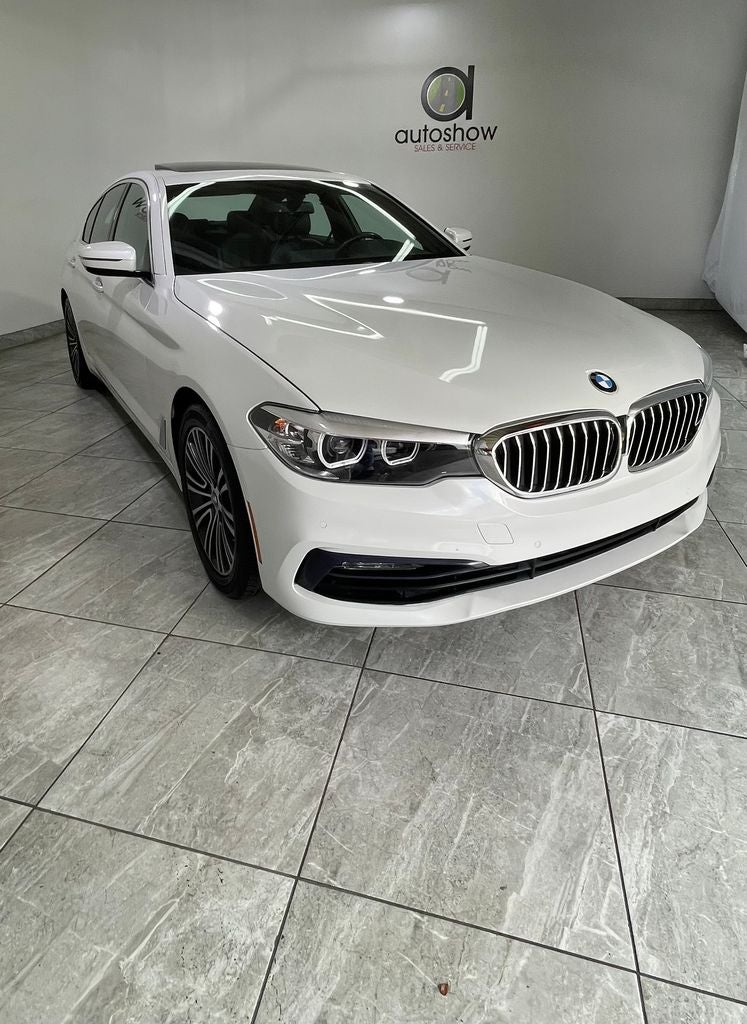 2018 BMW 5 Series 530i