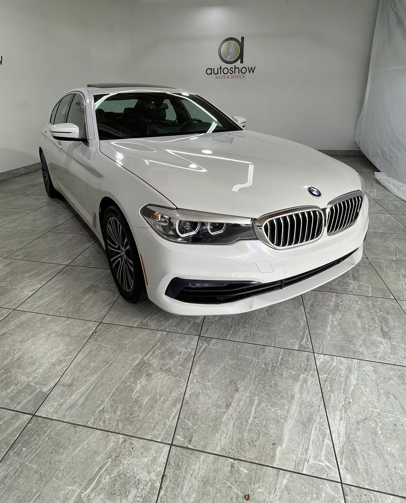 2018 BMW 5 Series 530i