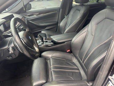 2020 BMW 5 Series 530i