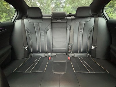 2020 BMW 5 Series 530i