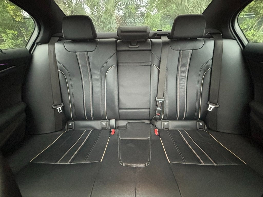 2020 BMW 5 Series 530i