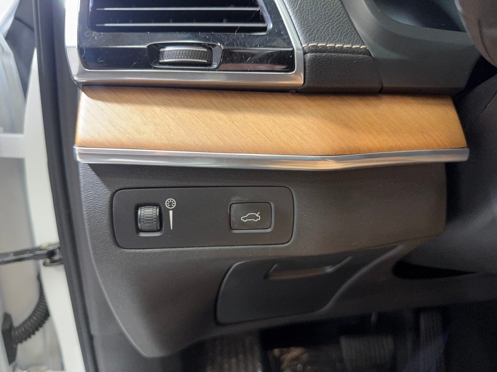 2019 Volvo XC90 T6 Inscription